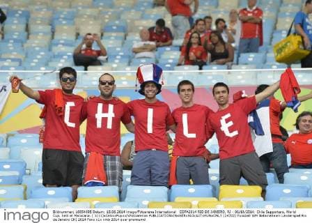 COPA2014 RIO DE JANEIRO, RJ - 06 18 2014: Chile Supporters, World Cup, held at Maracana. ( x(11)xCelsoxPupox xFotoarenax  (24702)
