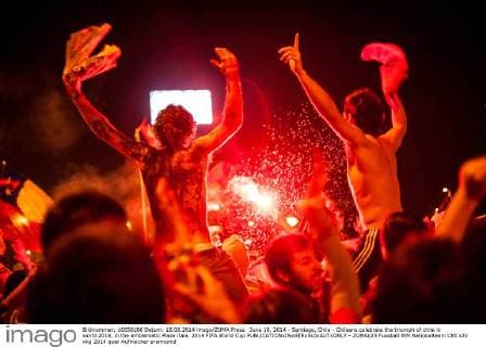 June 18, 2014 - Santiago, Chile - Chileans celebrate the triumph of chile in world 2014, in the emblematic Plaza itala. 2014 FIFA World Cup  - ZUMAn23
