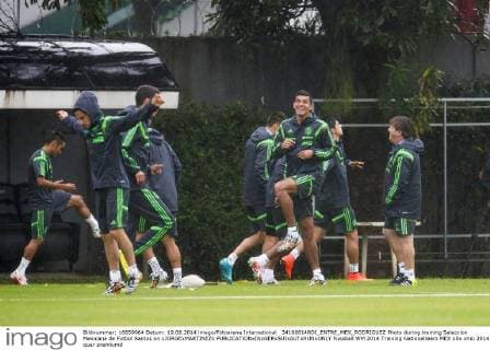 34190614RDI_ENTRE_MEX_RODRIGUEZ Photo during training Seleccion Mexicana de Futbol Santos on xJORGExMARTINEZx 