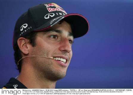FORMEL 1 - GP von Österreich SPIELBERG,AUSTRIA,19.JUN.14 - MOTORSPORT, FORMEL 1 - Grand Prix von Österreich, Red Bull Ring, Vorberichte. Bild zeigt Daniel Ricciardo (AUS Red Bull Racing). 