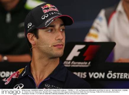 FORMEL 1 - GP von Österreich SPIELBERG,AUSTRIA,19.JUN.14 - MOTORSPORT, FORMEL 1 - Grand Prix von Österreich, Red Bull Ring, Vorberichte. Bild zeigt Daniel Ricciardo (AUS Red Bull Racing). 