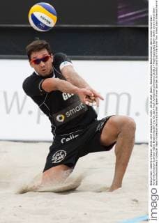 20.06.2014, Berlin, Washingtonplatz Beachvolleyball, Berlin smart Grand Slam Annahme Jonathan Erdmann (GER)
