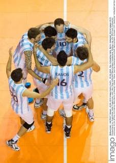 20.06.2014, Max Schmeling Halle, Berlin Volleyball, World League 2014, Deutschland vs. Argentinien Jubel Argentinien nach dem Sieg