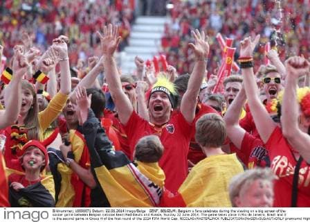 GENT, BELGIUM: Belgium s fans celebrate during the viewing on a big screen of the soccer game between Belgian national team Red Devils and Russia, Sunday 22 June 2014. The game takes place in Rio de Janeiro, Brazil and it is the second game in Group H of the first round of the 2014 FIFA World Cup. NICOLASxMAETERLINCK  premiumd Highlight 04214283