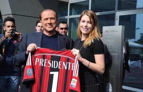 foto IPP mario romano - Mailand, Italien - Fussball - Eröffnung des neuen Gebäudes von AC Mailand - Casa Milan - im Bild: silvio berlusconi mit tochter barbara xHOCHxZWEIx xItalyxPhotoxPressx 