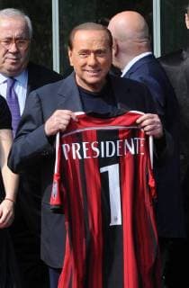 foto IPP mario romano - Mailand, Italien - Fussball - Eröffnung des neuen Gebäudes von AC Mailand - Casa Milan - im Bild: silvio berlusconi xHOCHxZWEIx xItalyxPhotoxPressx 