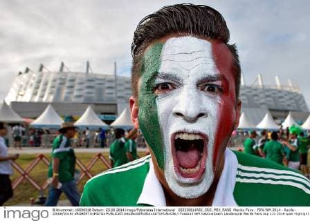 003230614RDI_CRO_MEX_FANS Mexiko Fans - FIFA WM 2014 - Recife - 23 06 2014 xROBERTOxMAYAx 