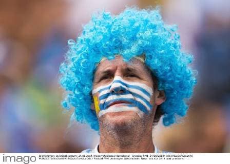 Uruguay FAN 24 06 2014 xOSVALDOxAGUILARx 