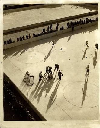 Jan. 30, 1956 - Winter Olympics At Cortina. Sunshine And Shadow On The Ice Rink. Photo shows Attractive sunshine and shadow study during the Ice Hockey match between the Unite States and Poland - during the Winter Olympic Games at Cortina. USA won 4 - 0.  - ZUMAk09