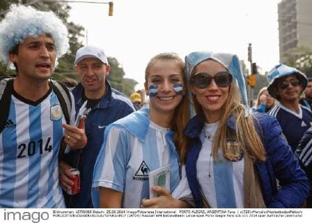 PORTO ALEGRE, ARGENTINA Fans ( x(725)xMarceloxMachadoxdexMelox x  (24724)