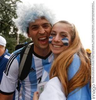PORTO ALEGRE, ARGENTINA Fans ( x(725)xMarceloxMachadoxdexMelox x  (24724)