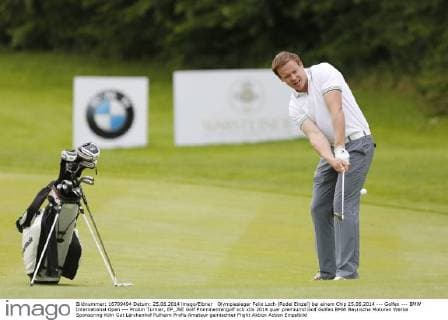 Olympiasieger Felix Loch (Rodel Einzel) bei einem Chip 25.06.2014 --- Golfen --- BMW International Open --- ProAm Turnier, EP_JSE