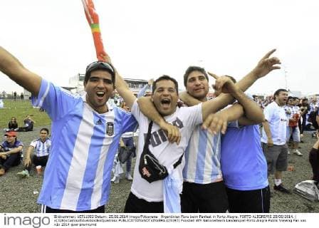 Argentinien Fans beim Fanfest in Porto Alegre. PORTO ALEGRE RS 25 06 2014. ( x(326)xCarlosxEduardoxdexQuadrosx  (25197)