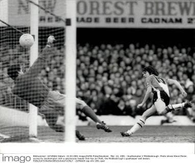 Mar. 22, 1981 - Southampton V Middlesbrough: Photo shows Steve Moran scores for Southampton with a spectacular header that has Jim Platt, the Middlesbrough s goalkeeper well beaten.  - ZUMAk09