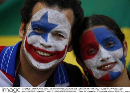 World cup 2014. Fans of Chile encouraged before the game for the second round of the World Cup 2014 Belo Horizonte Mineirao stadium. 28 06 2014 MarceloxHernandez Photosport Football, 2014 FIFA World Cup . 28 06 2014 MarceloxHernandez Photosport - 