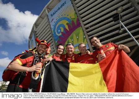SALVADOR: Belgium fans pictured outside the stadium before the round of 16 soccer match in Fonte Nova Arena in Salvador, during the 2014 FIFA World Cup, Tuesday 01 July 2014. DIRKxWAEM  Aufmacher premiumd 10654