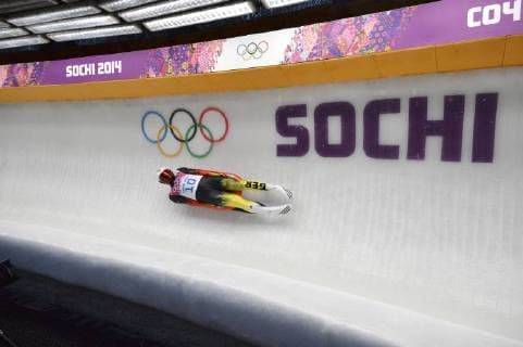 LOCH Felix Team BRD Olympiasieger Olympische Winterspiele Sochi 2014 Rodeln Finale Maenner am 09.Februar 2014 in Sochi 