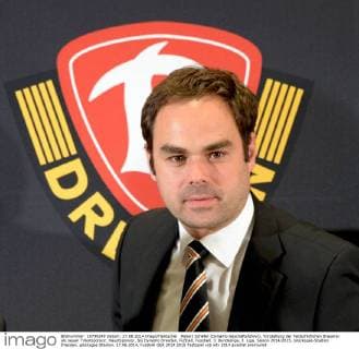 Robert Schäfer (Dynamo Geschäftsführer), Vorstellung der Feldschlößchen Brauerei als neuen Trikotsponsor, Hauptsponsor, SG Dynamo Dresden, Fußball, Fussball, 3. Bundesliga, 3. Liga, Saison 2014 2015, Glücksgas-Stadion Dresden, glücksgas Stadion, 27.06.2014,