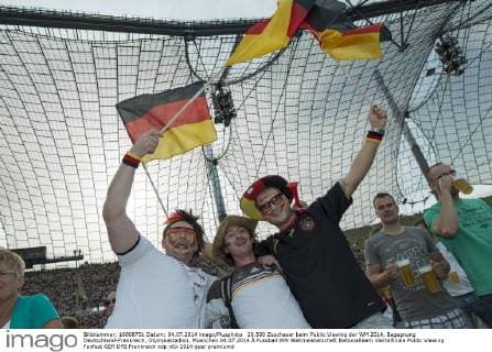 20.500 Zuschauer beim Public Viewing der WM 2014, Begegnung Deutschland-Frankreich, Olympiastadion, Muenchen.04.07.2014 Â