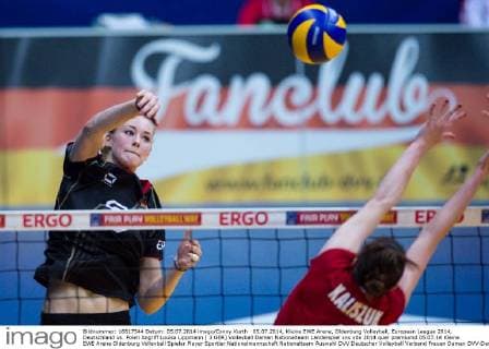 05.07.2014, Kleine EWE Arena, Oldenburg Volleyball, European League 2014, Deutschland vs. Polen Angriff Louisa Lippmann ( 3 GER)