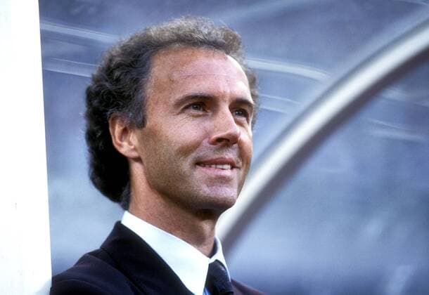 BECKENBAUER Franz Trainer Team Deutschland FIFA Fussball Weltmeisterschaften 1990 in Italien Finale Deutschland-Argentinien 1 : 0 am 08.07.1990 