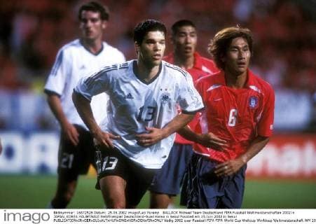 BALLACK Michael Team Deutschland FIFA Fussball Weltmeisterschaften 2002 in JAPAN_KOREA HALBFINALE Halbfinalspiel Deutschland-Sued Korea in Seoul Fussball am 25.Juni 2002 in Seoul 