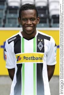 Fussball-Bundesliga, Deutschland, Herren, Saison 2014 2015, Mannschafts-Fototermin VfL Borussia Mönchengladbach: Ibrahima Traore (Gladbach). Einzelbild, Portrait, Porträt.