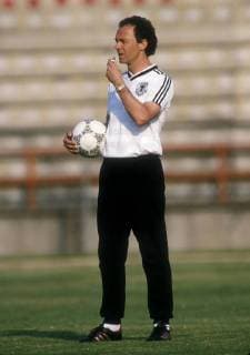 BECKENBAUER Franz Trainer Fußball Weltmeisterschaften 1986 Mexico Fußball Training. Copyright 