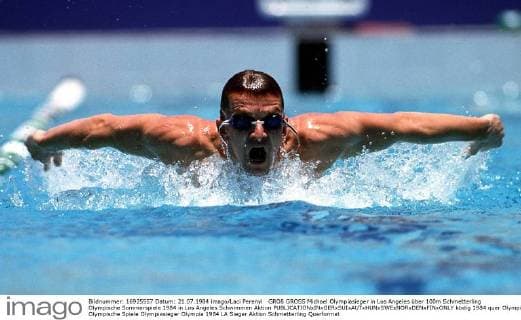 GROß GROSS Michael Olympiasieger in Los Angeles über 100m Schmetterling Olympische Sommerspiele 1984 in Los Angeles Schwimmen Aktion 