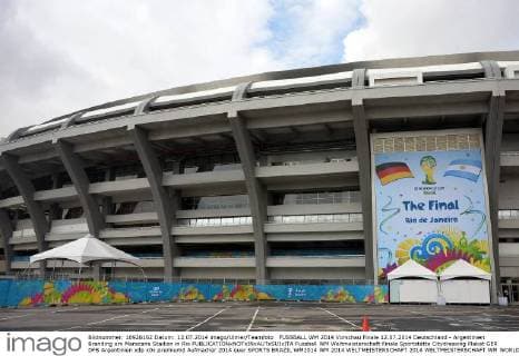 FUSSBALL WM 2014 Vorschau Finale 12.07.2014 Deutschland - Argentinien Branding am Maracana Stadion in Rio