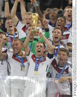 Lukas Podolski, Philipp Lahm, Thomas Müller, Mario Götze DEUTSCHLAND FIFA Fussball WM FINALE Weltmeisterschaft am 13.07.2014 im Maracana Stadion von Rio de Janeiro