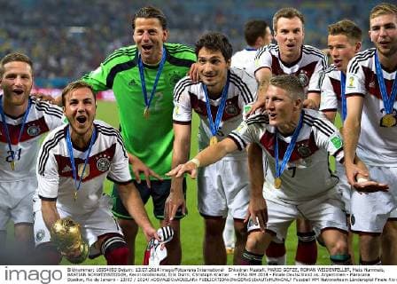 Shkodran Mustafi, MARIO GÖTZE, ROMAN WEIDENFELLER, Mats Hummels, BASTIAN SCHWEINSTEIGER, Kevin Großkreutz, Erik Durm, Christoph Kramer - FIFA WM 2014 - Finale Deutschland vs. Argentinien - Maracana Stadion, Rio de Janeiro - 13 07 2014 xOSVALDOxAGUILARx 