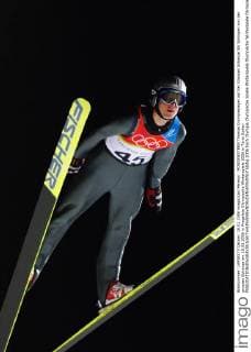 MORGENSTERN Thomas Olympiasieger auf der Grossen Schanze Ski Springen von der grossen Schanze am 18.02.2006 in Pragelato Olympische Winterspiele 2006 in Turin Italien 