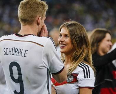 Andre SCHÜRRLE, Schürrle, Nr.9 DFB Montana Yorke, Freundin von Andre Schürrle, Jubel DEUTSCHLAND - ARGENTINIEN FIFA Fussball WM FINALE Weltmeisterschaft am 13.07.2014 im Maracana Stadion von Rio de Janeiro
