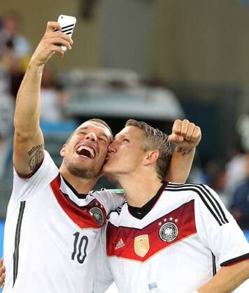Lukas PODOLSKI, Bastian Schweinsteiger. ( x(134)xRodolfoxBuhrerx xLaxImagemx  (25552)