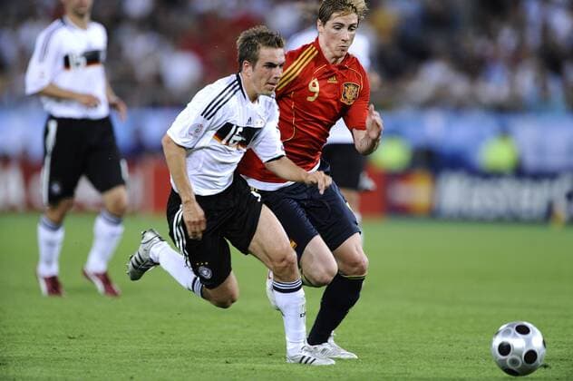 LAHM Philipp Team Deutschland und TORRES Fernando UEFA Fussball Europameisterschaften 2008 in der Schweiz und Oesterreich. Finale in Wien im Ernst Happel Stadion Deutschland-Spanien 0:1 