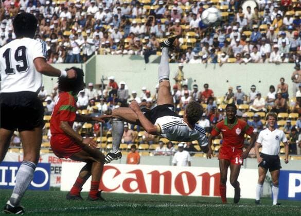 RUMMENIGGE Karl-Heinz Achtelfinale Fußball Weltmeisterschaften 1986 Mexico Maroko-Deutschland 0:1. Fußball Aktion. Copyright 