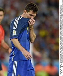 13.07.2014, Fussball WM 2014 in Brasilien, Finale: Deutschland - Argentinien in Rio de Janeiro, Maracana Stadion. Lionel Messi (Argentinien) nachdenklich. 