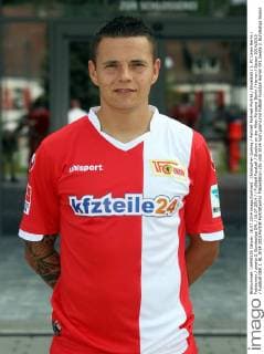 Christopher Quiring Portrait Portraet Porträt Einzelbild 1. FC Union Berlin Fototermin zweite 2. Bundesliga DFL 16.07.2014 Fußball Fussball Stadion an der Alten Försterei Berlin Herren Saison 2014 2015