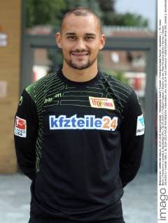 Mohammed Amsif Torwart Portrait Portraet Porträt Einzelbild 1. FC Union Berlin Fototermin zweite 2. Bundesliga DFL 16.07.2014 Fußball Fussball Stadion an der Alten Försterei Berlin Herren Saison 2014 2015