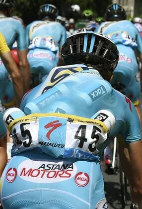 Maxim Iglinskiy (NR. 45) supply of water bottle of Astana Pro Team - equipier porteur d eau -- Tour de France - 13. Etappe - St. Etienne - Chamrousse - 18 07 2014 PhotoNews Panoramic 