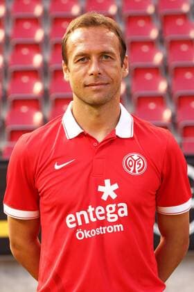 NIKOLCE NOVESKI MAINZ 05 Brustsponsor Sponsor Wirtschaft entega 1. BUNDESLIGA SAISON 2014 15 MAINZ 