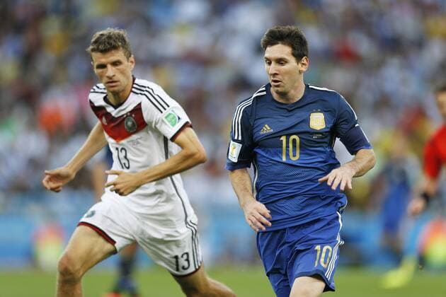 (L-R) Thomas Mueller (GER), Lionel Messi (ARG), JULY 13, 2014 - Football Soccer : FIFA World Cup Brazil 2014 Final match between Germany and Argentina at the Maracana stadium in Rio de Janeiro, Brazil. Noxthirdxpartyxsales  (heha013646)