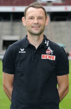 Fussball-Bundesliga, Deutschland, Herren, Saison 2014 2015, Mannschafts-Fototermin, 1. FC Köln: Leiter Physiotherapie Klaus Maierstein (FC Köln). Einzelbild, Portrait, Porträt.