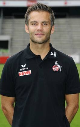 Fussball-Bundesliga, Deutschland, Herren, Saison 2014 2015, Mannschafts-Fototermin, 1. FC Köln: Physiotherapeut Julian Holtz (FC Köln). Einzelbild, Portrait, Porträt.