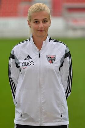 Barbara Briegl, Teamkoordination (FC Ingolstadt 04) Einzelbild, FC Ingolstadt 04, Fussball, Männer, , 2. Bundesliga, Saison 2014 2015