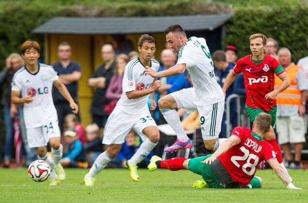 22.07.2014, Alois Latini Stadion, Zell am See, AUT, Testspiel, Bayer 04 Leverkusen vs Lokomotive Moskau, im Bild Josip Drmic (Bayer 04 Leverkusen) vs Jan Durica (Lokomotive Moskau) during a Friendly Match between Bayer 04 Leverkusen and Lokomotiv Moskva at the Alois Latini Stadium, Zell am See, Austria on 2014 07 22. ,  EP_fei E  
