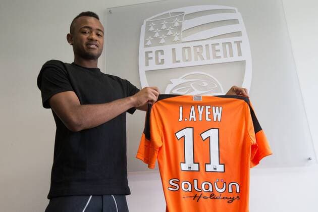 Signature de Jordan Ayew (OM) au FC Lorient FOOTBALL : Jordan Ayew (Marseille) signe au FC Lorient - 28 07 2014 BrunoPerrel Panoramic 