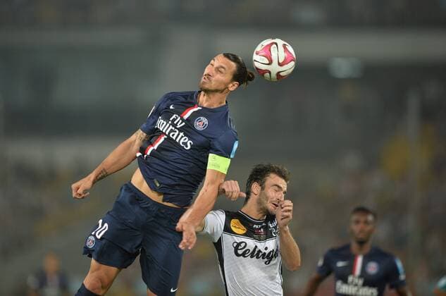 Zlatan Ibrahimovic (psg) - Christophe Kerbrat (gui) FOOTBALL : Paris SG vs Guingamp - 02 08 2014 AnthonyBIBARD FEP Panoramic 