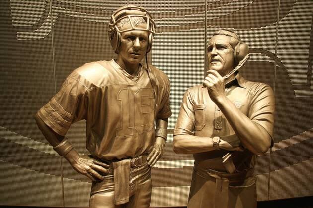 Aug. 17, 2014 - Santa Clara, CA, United States of America - 17 August 2014: Life like resin based statues of NFL American Football greats Joe Montana and Bill Walsh are featured in the San Francisco 49ers Hall of Fame and Museum prior to an NFL American Football Herren USA preseason game at Levi s Stadium in Santa Clara, CA. NFL American Football Herren USA 2014: AUG 17 - ZUMAc04